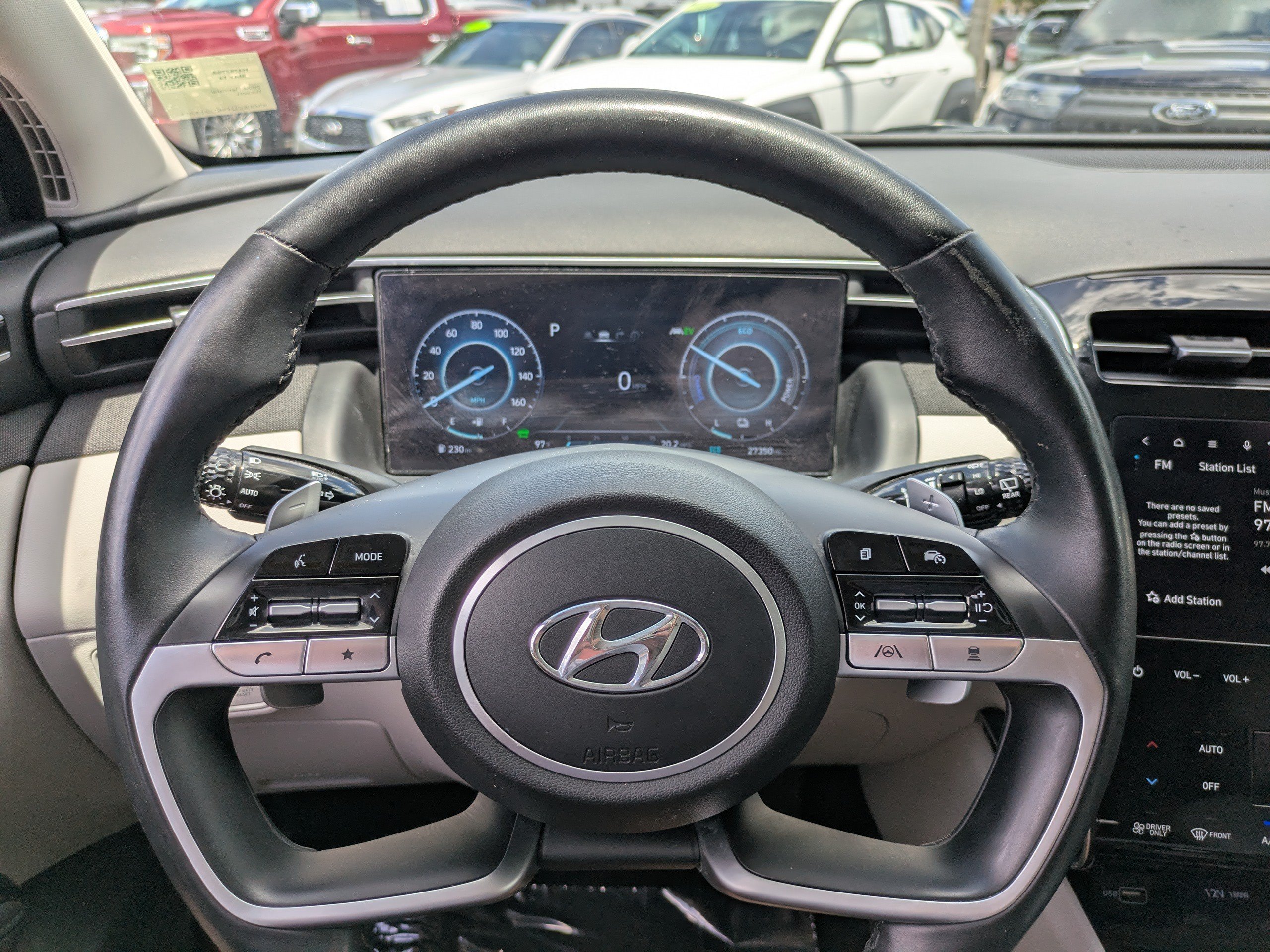 Used 2024 Hyundai Tucson Limited AWD/4WD image 24