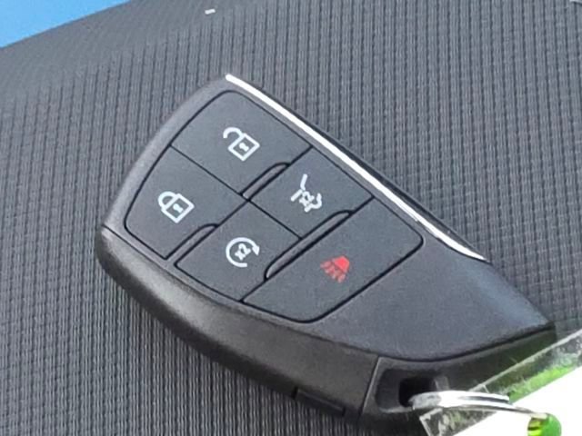 New 2026 Chevrolet Equinox EV LT image 28