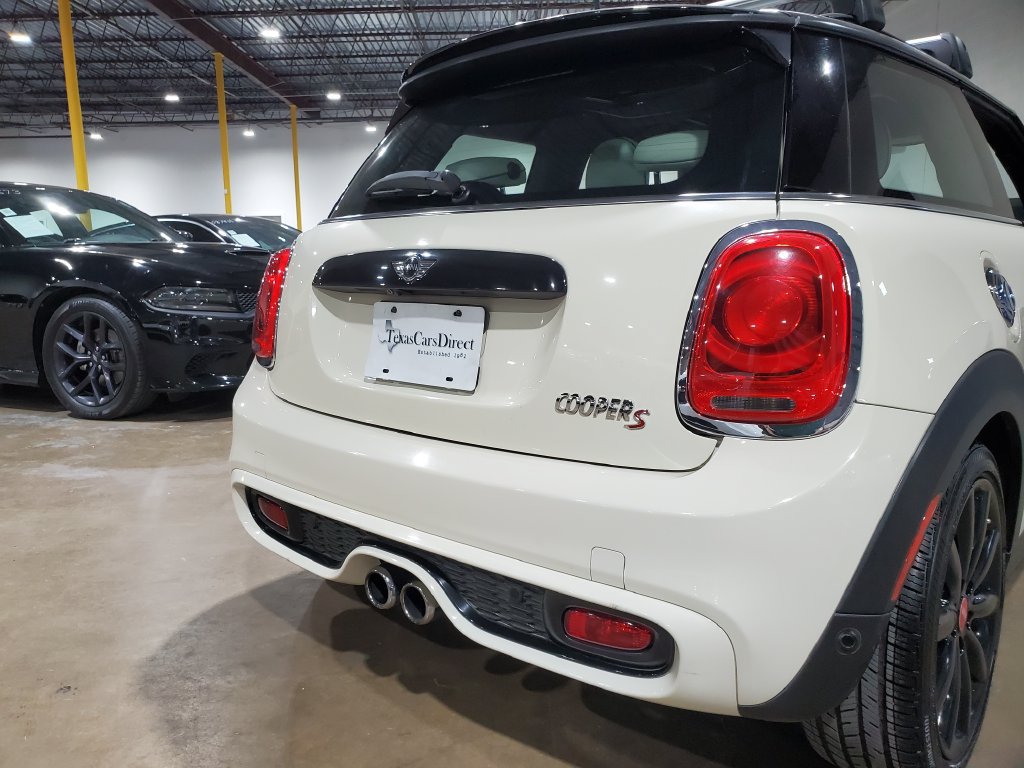 Used 2015 MINI Cooper S FWD image 36