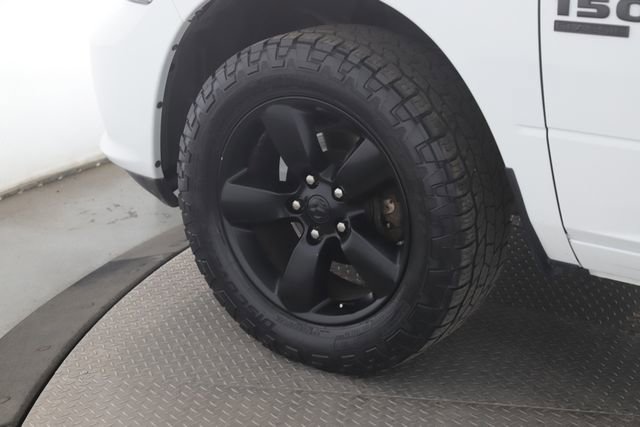 Used 2019 RAM 1500 Express w/ Wheel & Sound Group AWD/4WD image 13