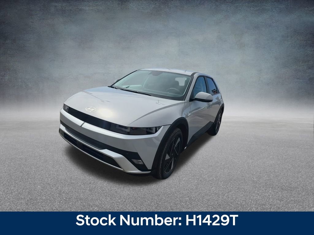 New 2025 Hyundai Ioniq 5 SE image 6