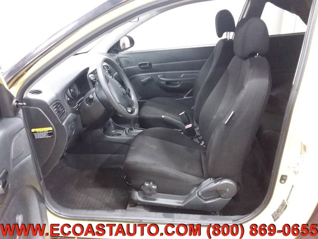 Used 2009 Hyundai Accent GS w/ Popular Equipment Pkg 2 image 10