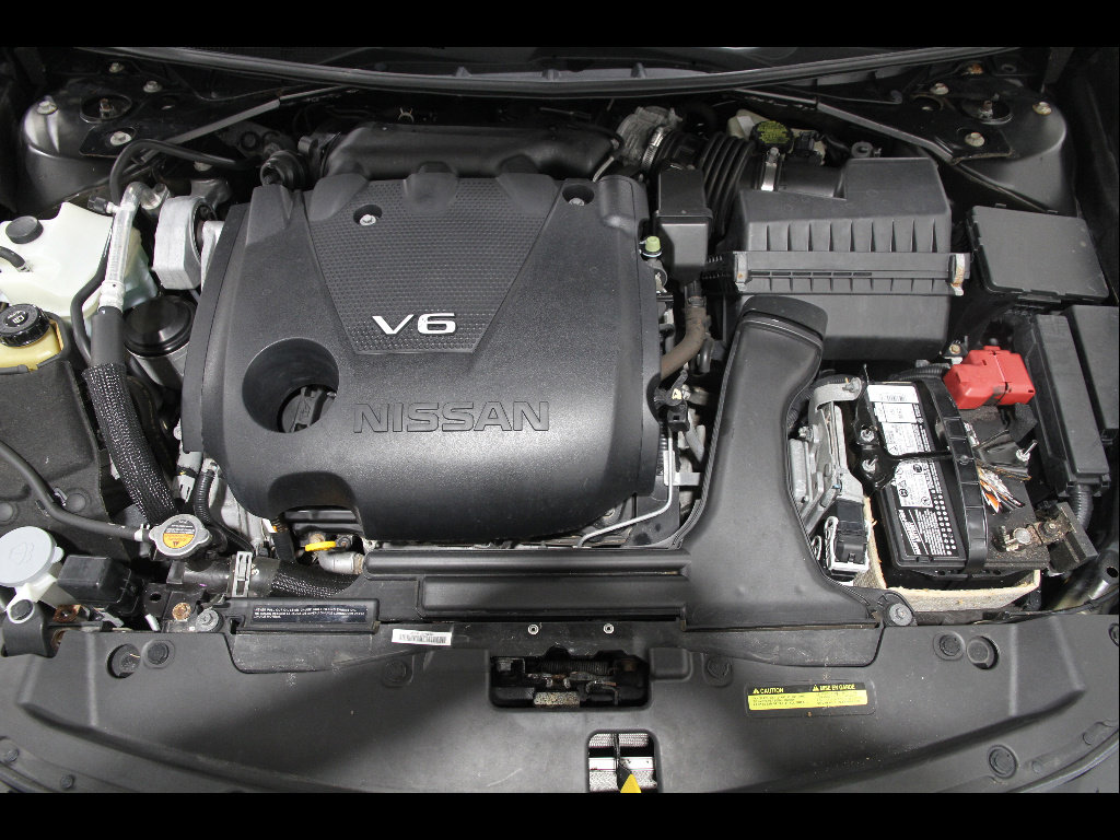 Used 2017 Nissan Maxima Platinum FWD image 21