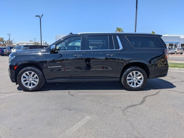 Used 2023 Chevrolet Suburban Premier AWD/4WD image 10