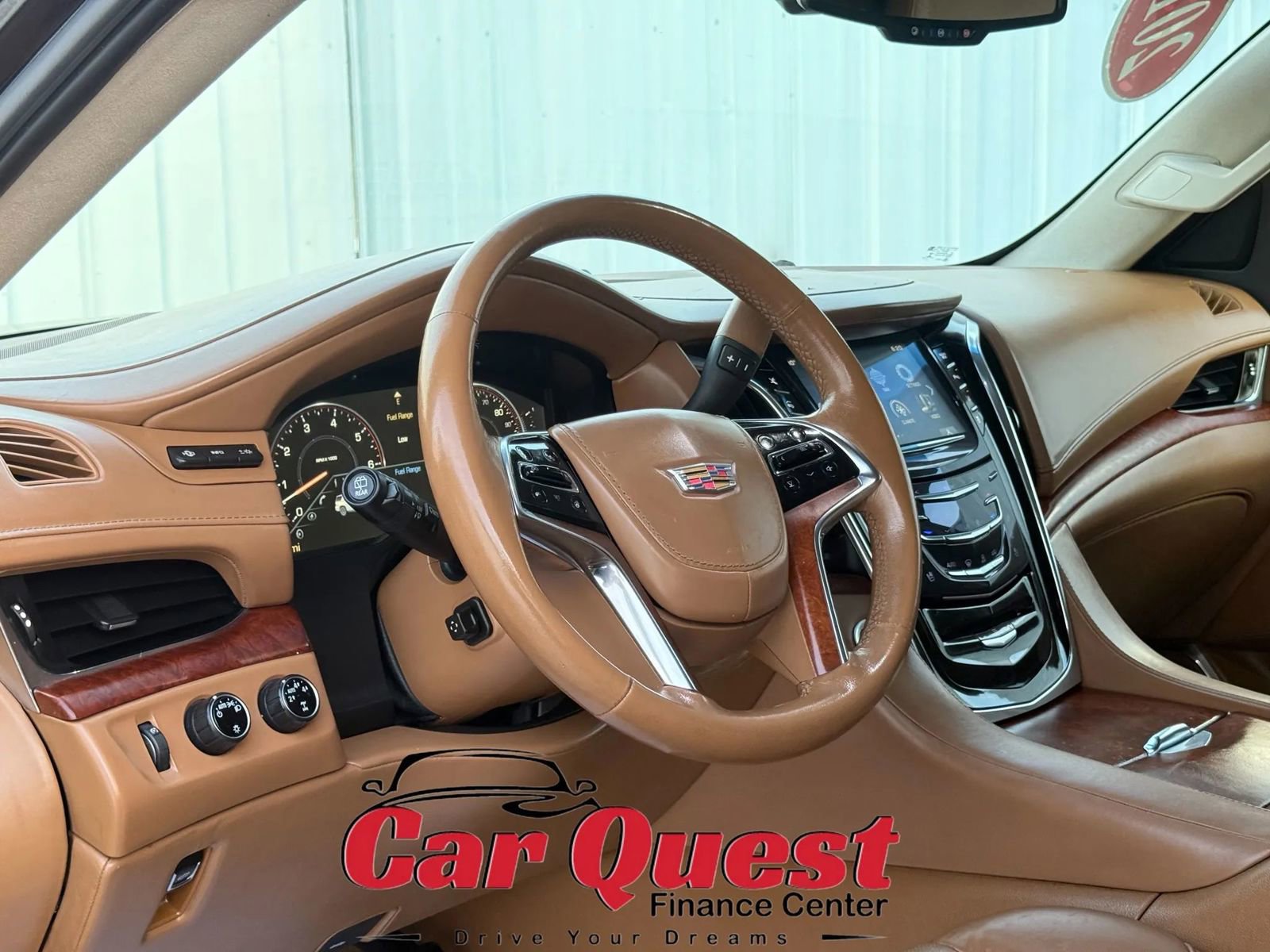 Used 2015 Cadillac Escalade ESV Platinum AWD/4WD image 10