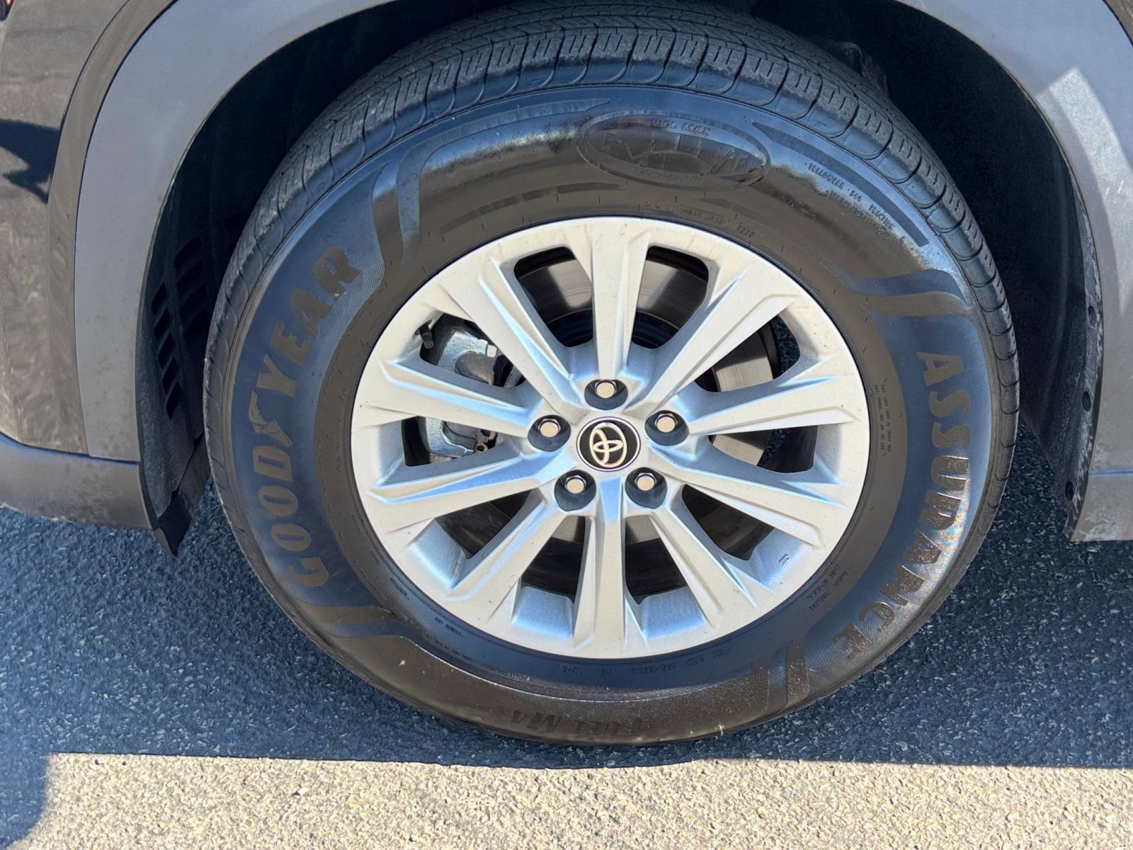 Used 2026 Toyota Grand Highlander AWD image 31