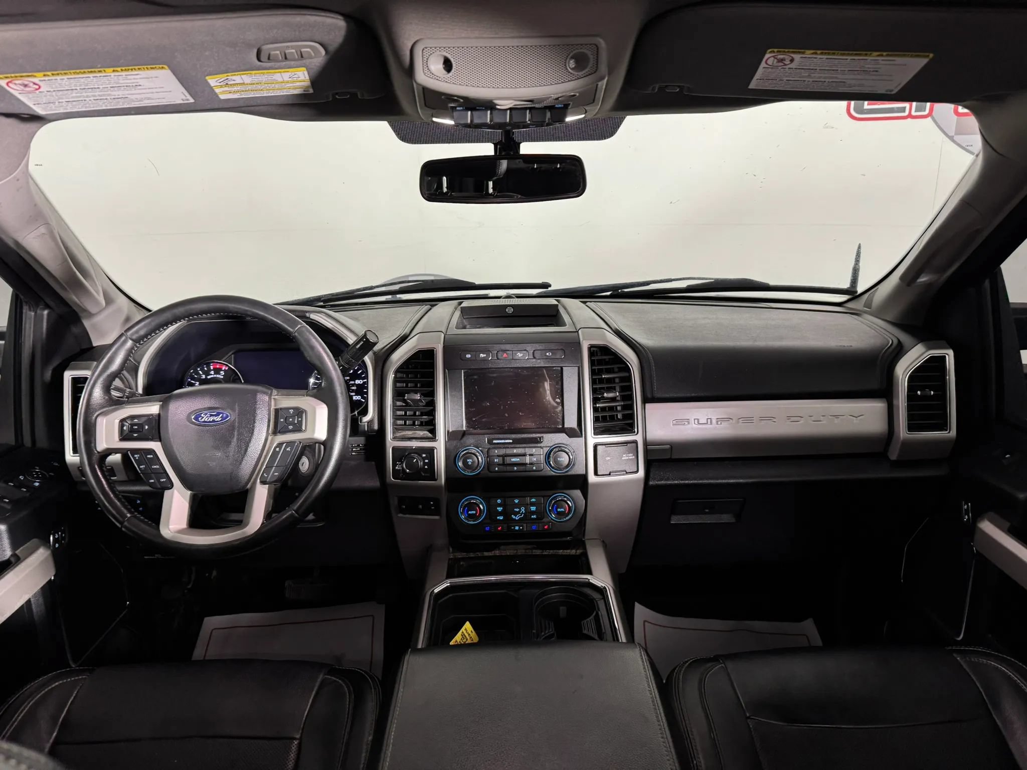 Used 2019 Ford F350 Lariat w/ Chrome Package AWD/4WD image 11