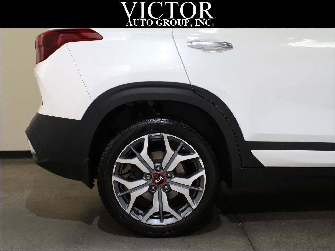 Used 2021 Kia Seltos SX AWD/4WD image 12