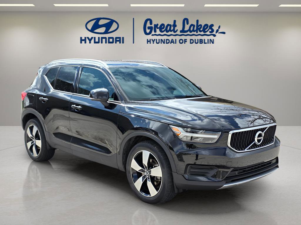 Used 2020 Volvo XC40 T5 Momentum image 7