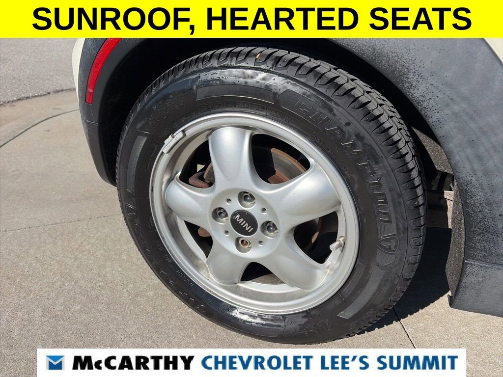 Used 2011 MINI Cooper Hardtop image 15