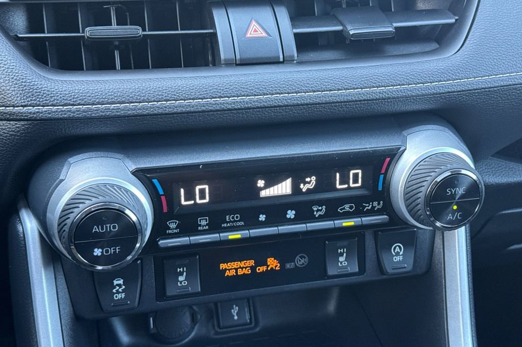Certified 2022 Toyota RAV4 XLE w/ Convenience Package image 19
