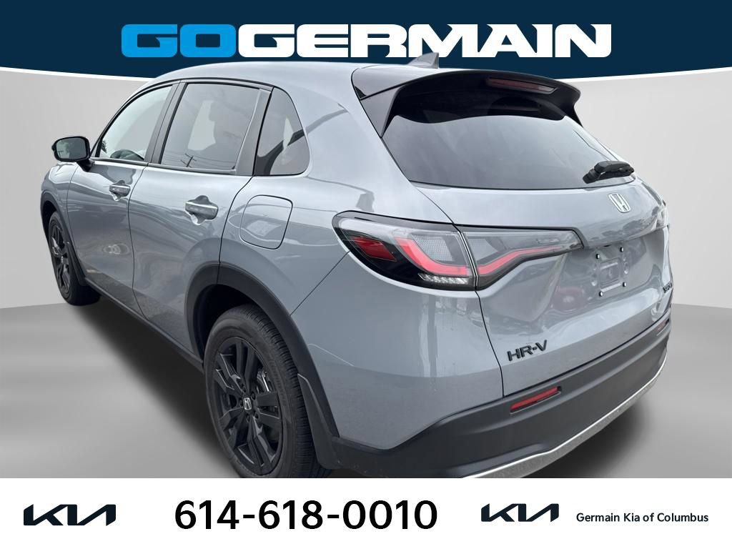 Used 2026 Honda HR-V Sport image 2