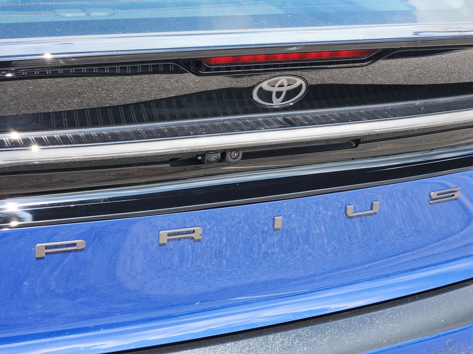 New 2026 Toyota Prius Plug-In Hybrid w/ Limited Premium Package FWD image 11