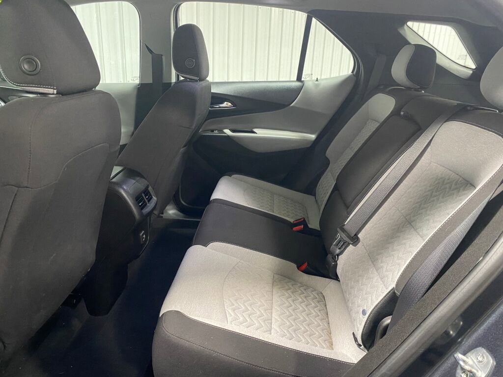 Used 2022 Chevrolet Equinox LS image 6