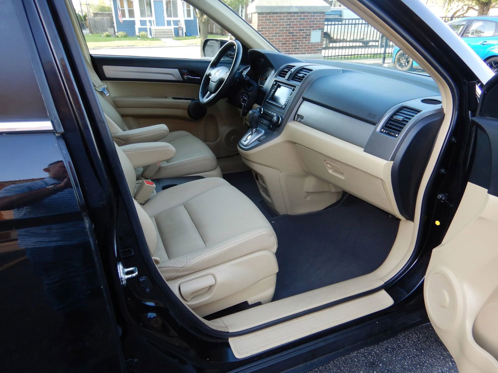 Used 2011 Honda CR-V EX-L image 25