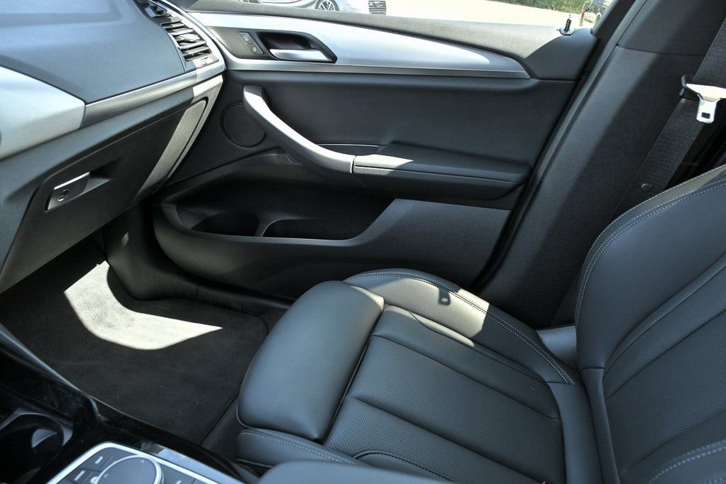 Used 2023 BMW X3 xDrive30i w/ Premium Package image 26