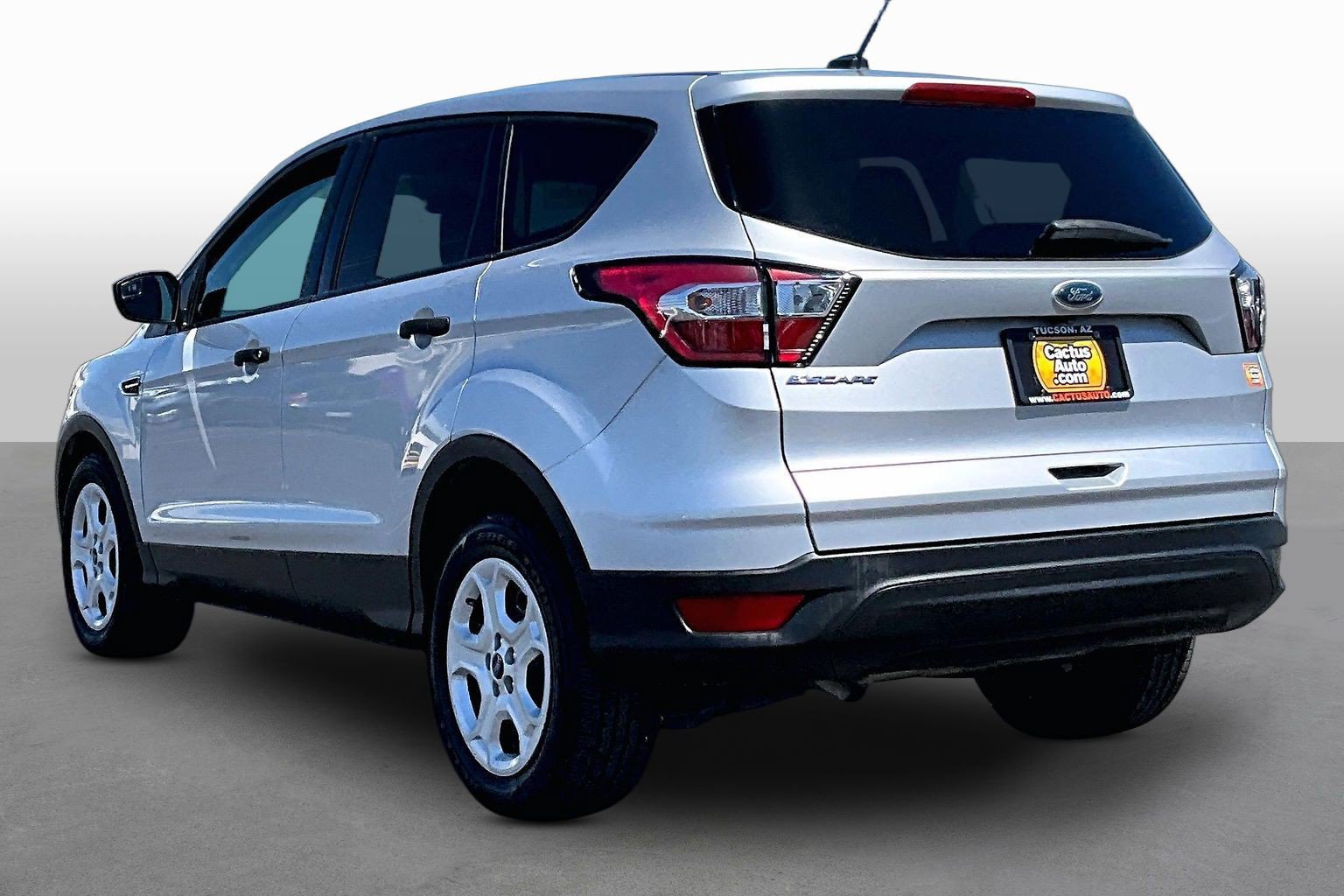 Used 2018 Ford Escape S FWD image 11