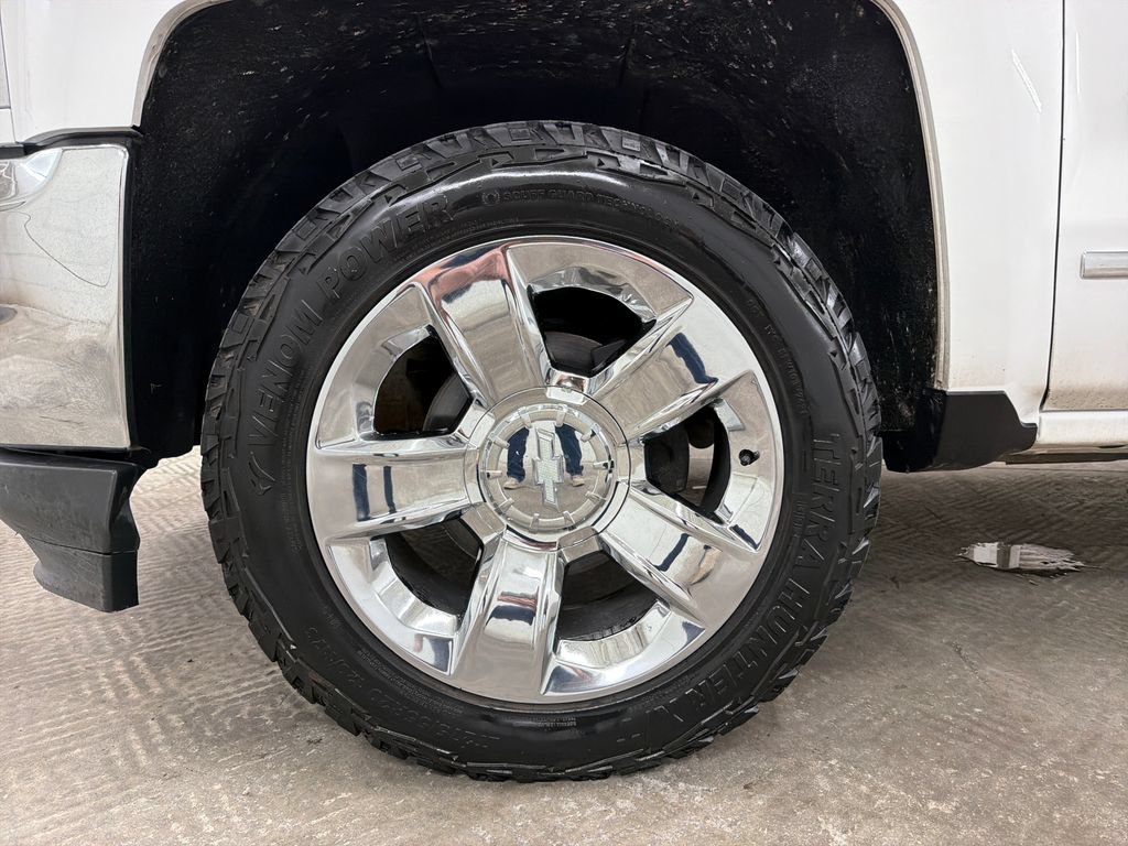 Used 2018 Chevrolet Silverado 1500 LTZ w/ Texas Edition AWD/4WD image 14