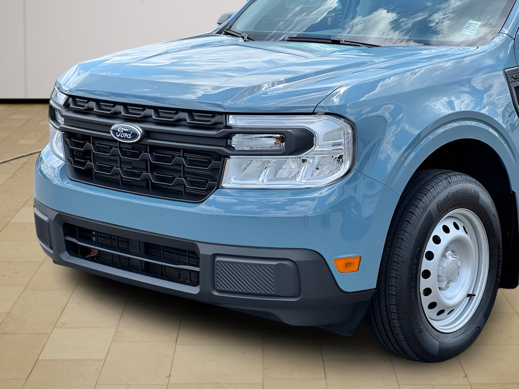 Used 2023 Ford Maverick XL FWD image 33