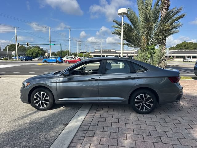 Certified 2024 Volkswagen Jetta S FWD image 9