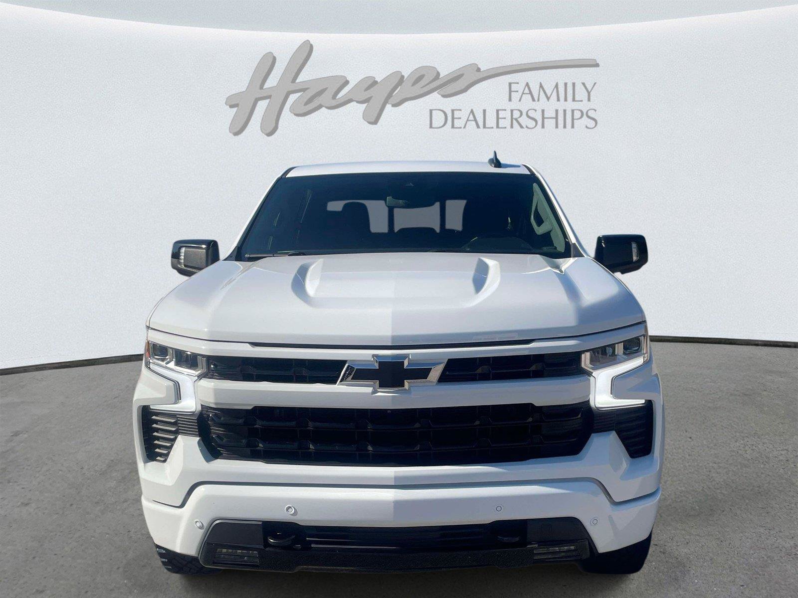 Used 2024 Chevrolet Silverado 1500 RST w/ Convenience Package II RWD image 8