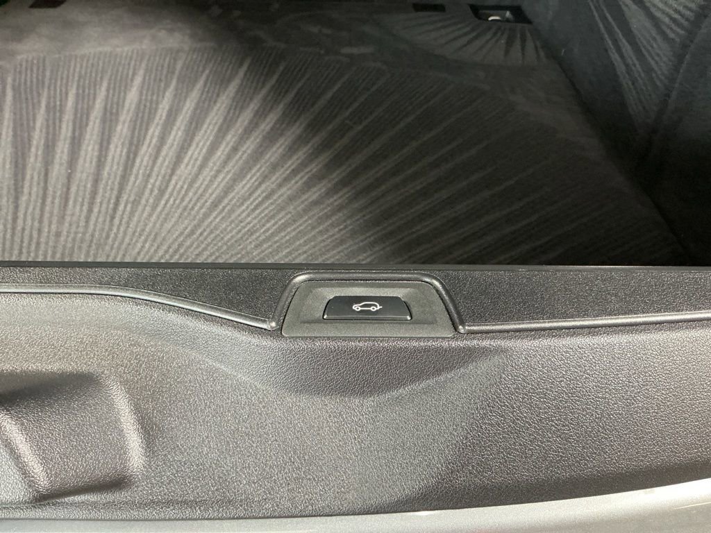 Certified 2024 BMW X5 xDrive40i w/ Premium Package AWD/4WD image 30
