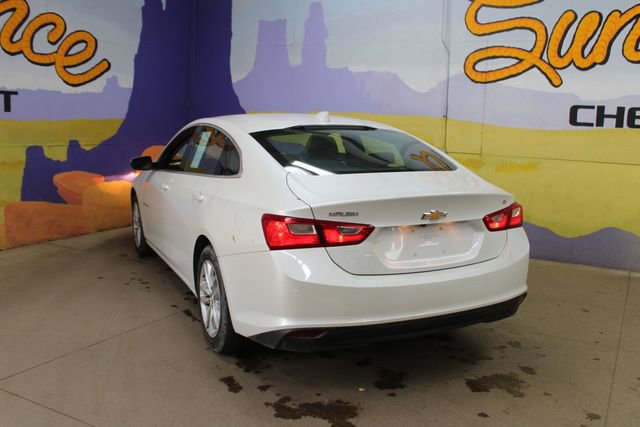 Used 2017 Chevrolet Malibu LT FWD image 6