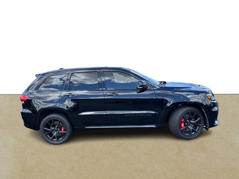 Used 2020 Jeep Grand Cherokee SRT w/ Trailer Tow Group IV AWD/4WD image 2
