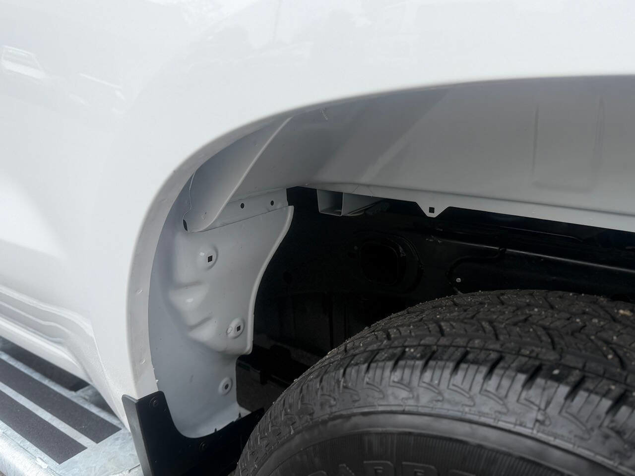 Used 2025 Chevrolet Silverado 1500 W/T RWD image 27