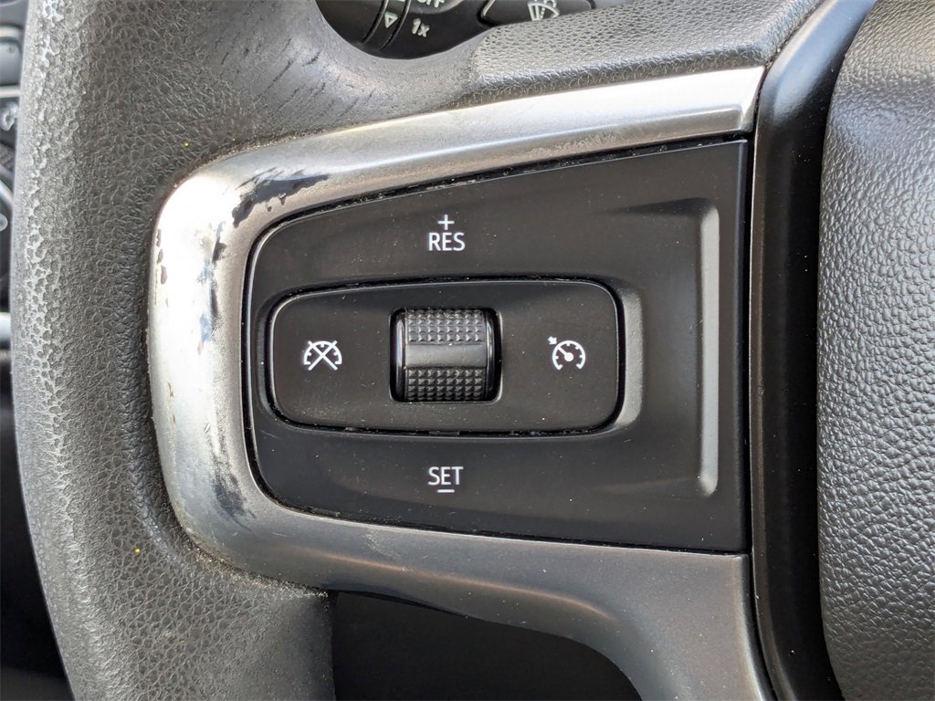 Used 2020 Chevrolet Silverado 1500 LT image 24