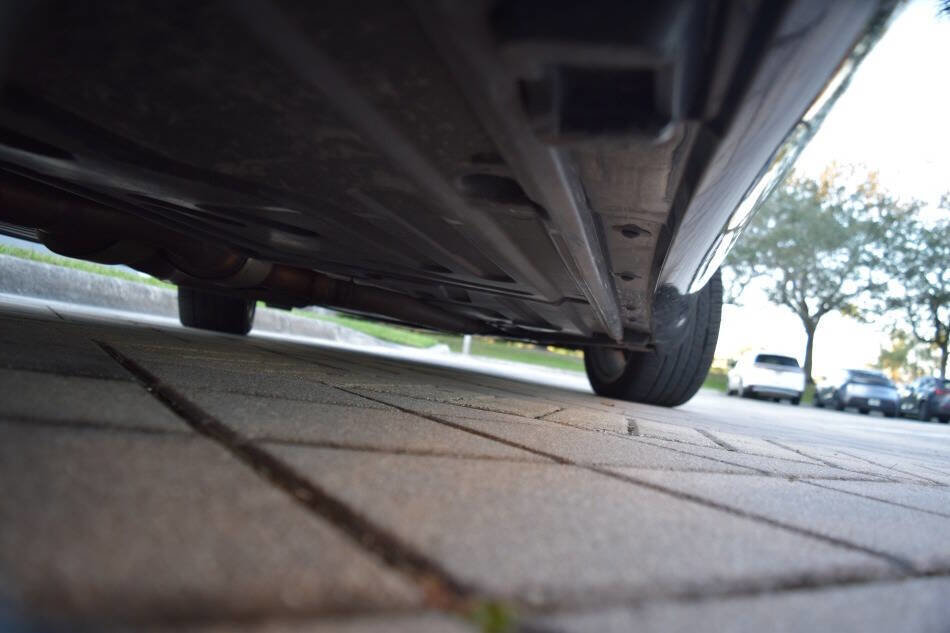 Used 2003 Mercedes-Benz CLK 55 AMG Coupe image 95