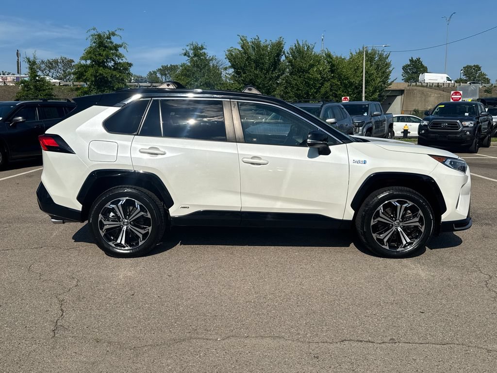 Used 2021 Toyota RAV4 XSE AWD/4WD image 10