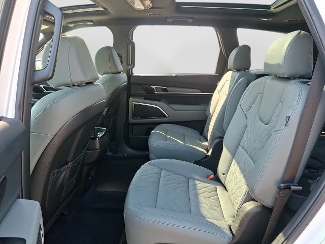Used 2024 Kia Telluride SX X-Line AWD/4WD image 12