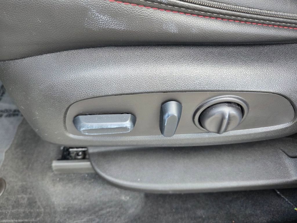 Certified 2023 Chevrolet Traverse RS w/ LPO, Floor Liner Package AWD/4WD image 6