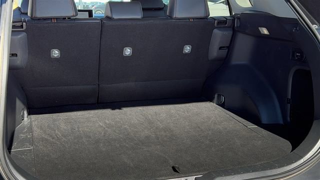 Used 2024 Toyota RAV4 Adventure image 27