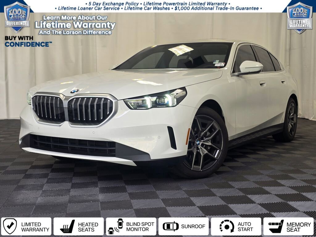 Used 2026 BMW 530i xDrive w/ Premium Package image 1