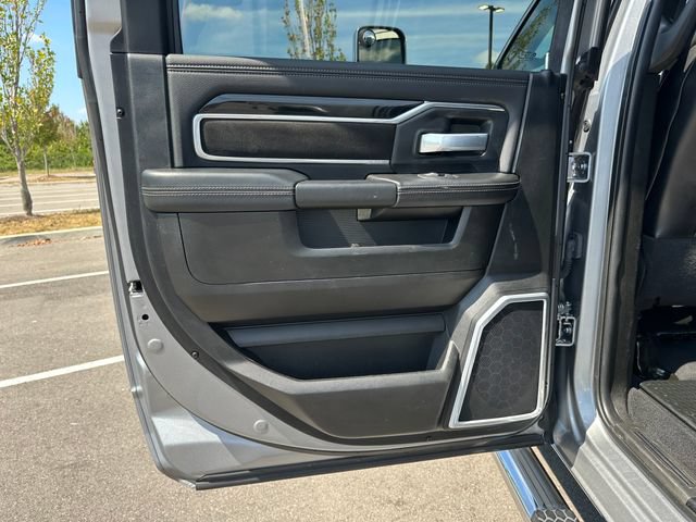Used 2020 RAM 3500 Laramie AWD/4WD image 15