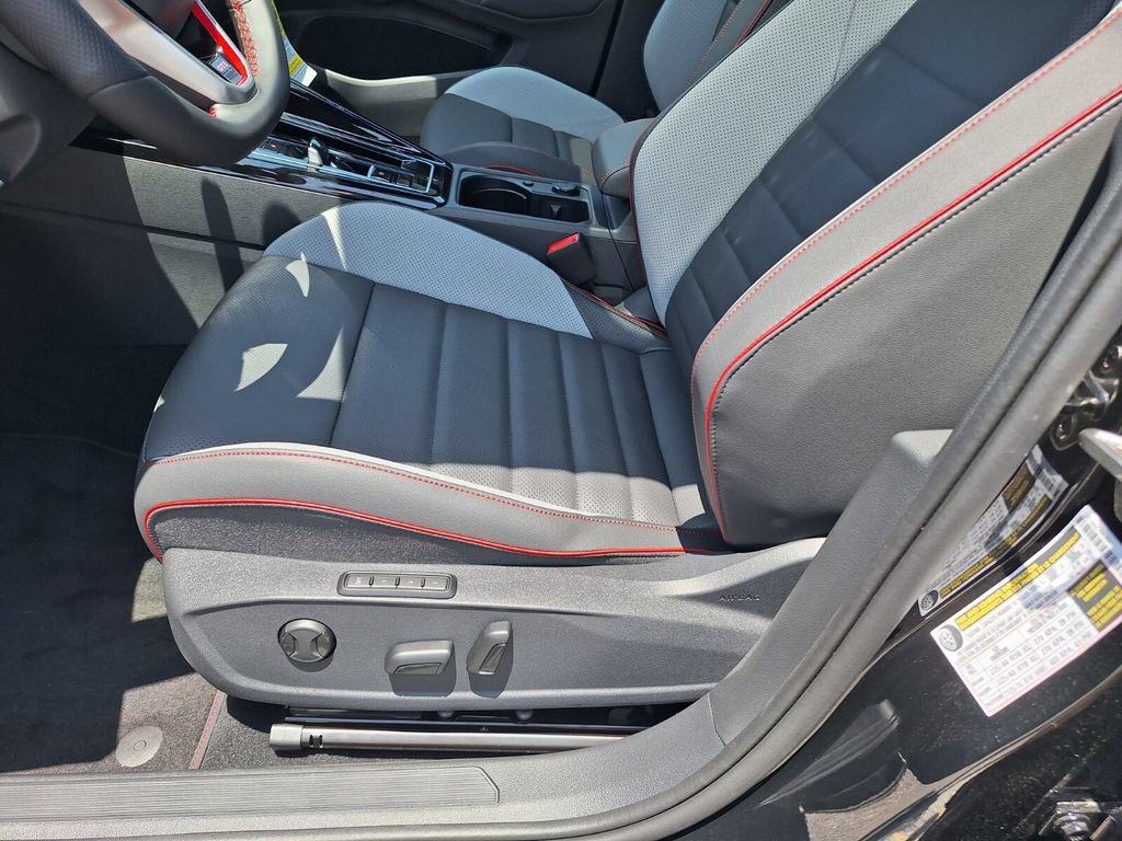 New 2026 Volkswagen GTI SE FWD image 14