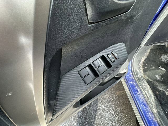 Used 2015 Toyota RAV4 LE image 17