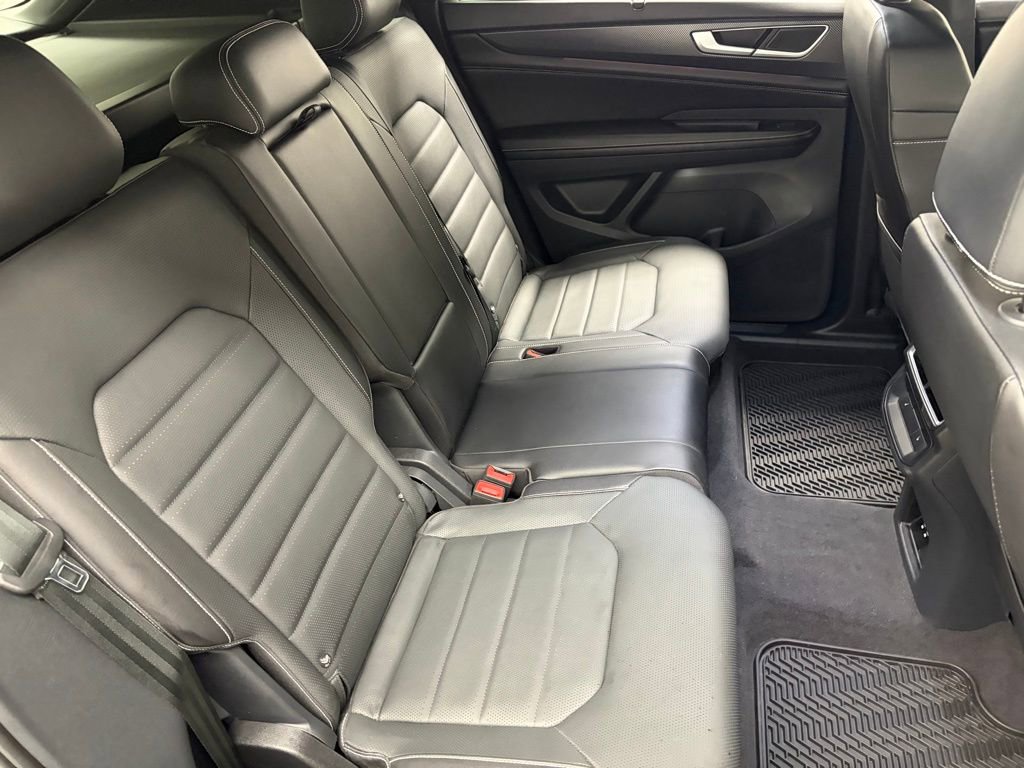 Used 2024 Volkswagen Atlas Cross Sport SEL R-Line AWD/4WD image 44