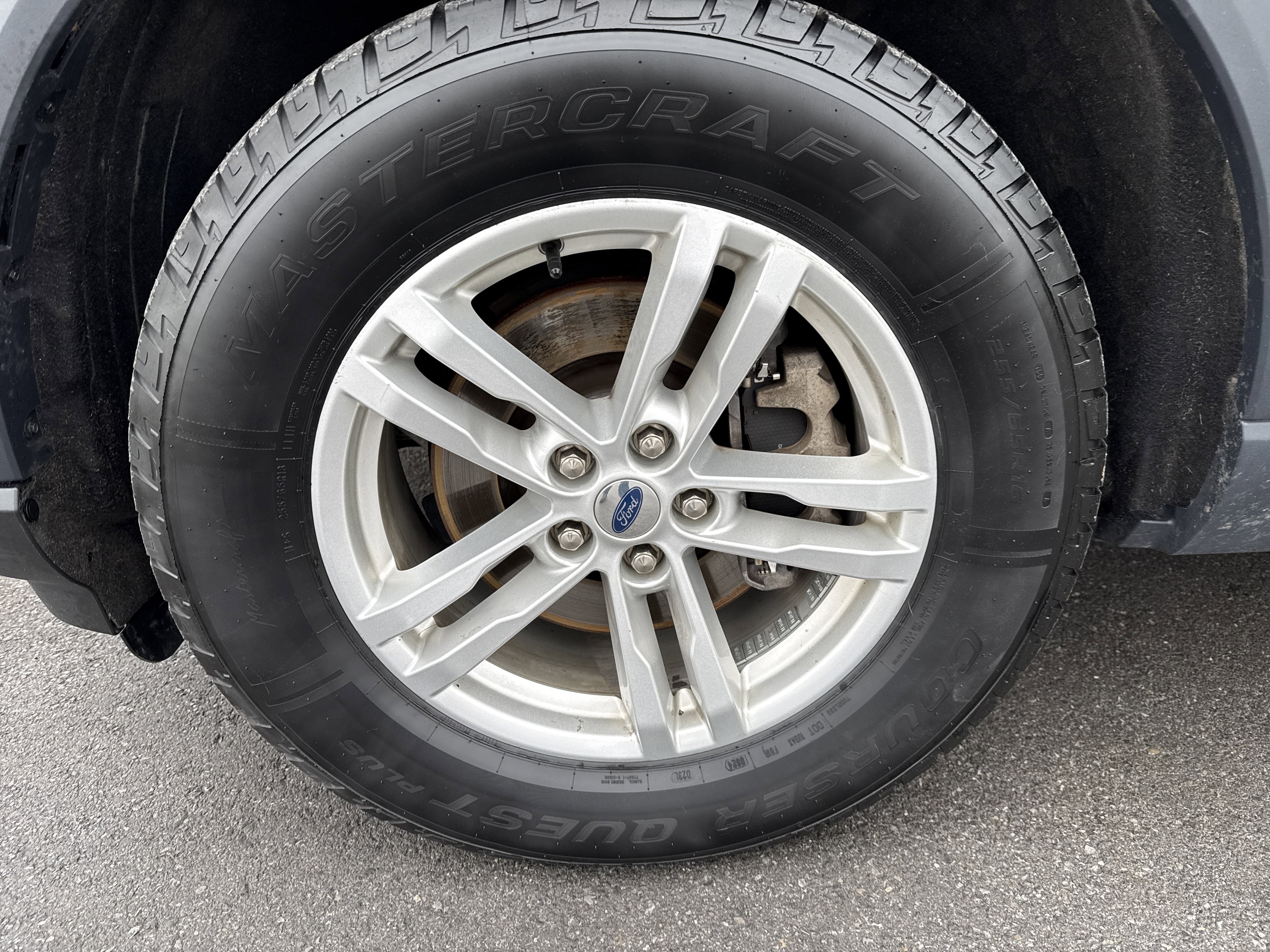 Used 2020 Ford Explorer XLT w/ Class III Trailer Tow Package image 11