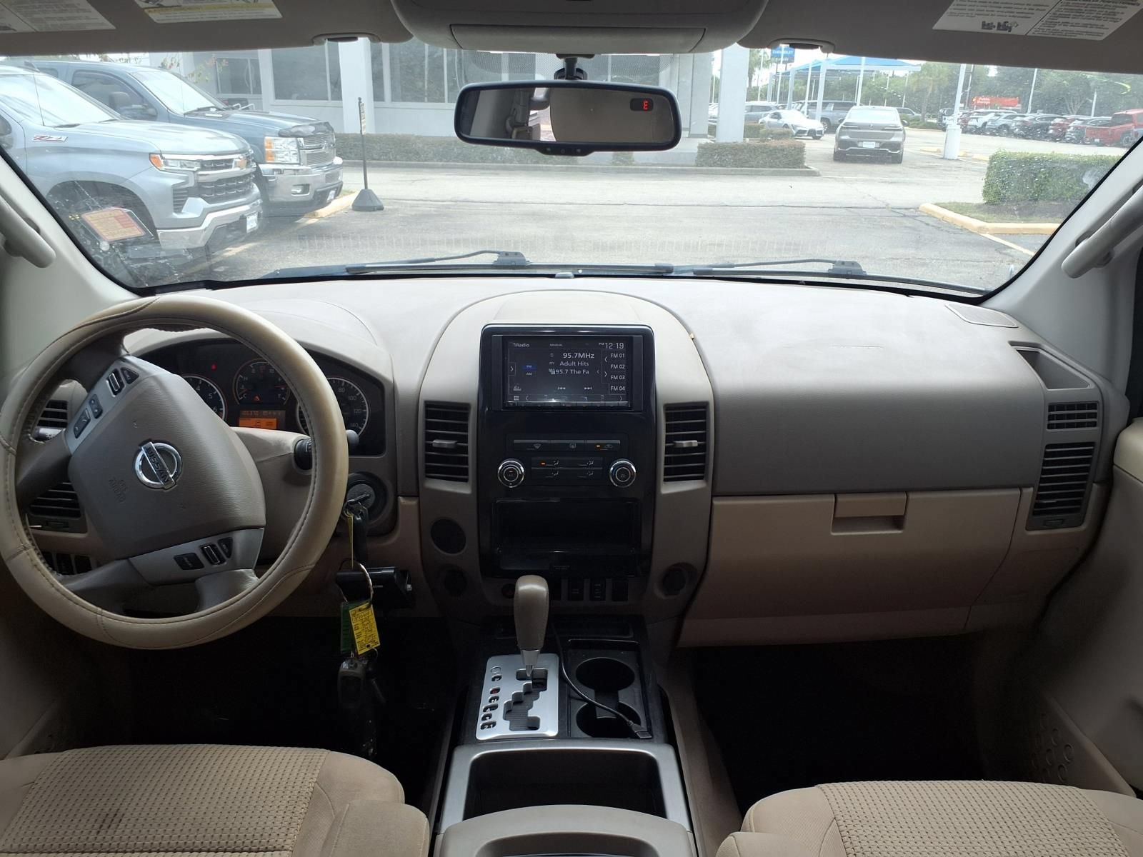 Used 2014 Nissan Titan SV w/ SV Value Truck Package RWD image 14