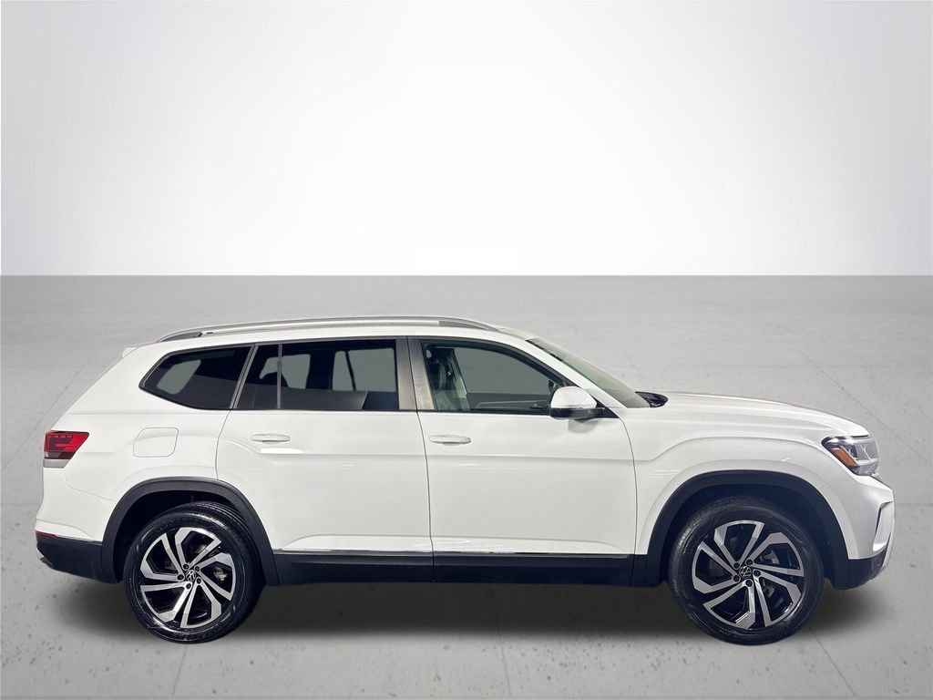 Certified 2022 Volkswagen Atlas SEL image 6
