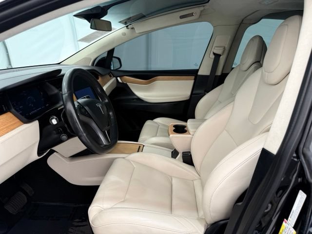 Used 2018 Tesla Model X 75D AWD/4WD image 12