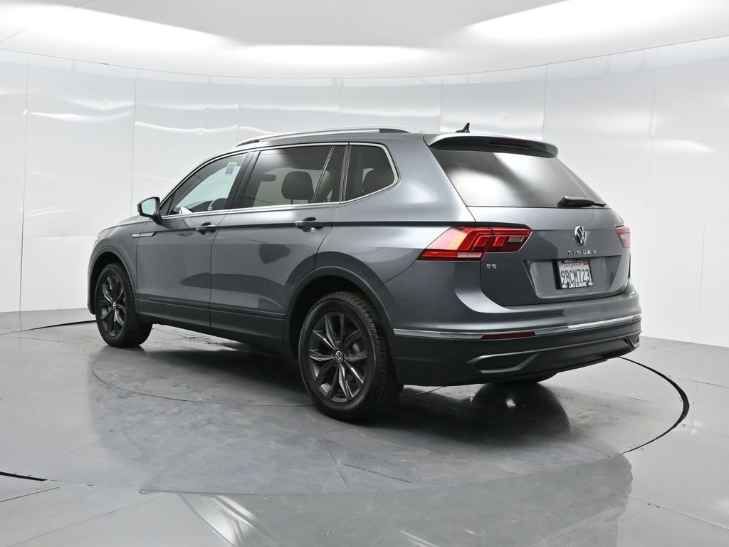 Used 2022 Volkswagen Tiguan SE image 5