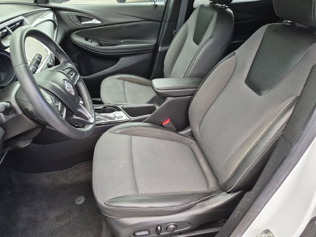 Used 2022 Buick Encore GX Select FWD image 17