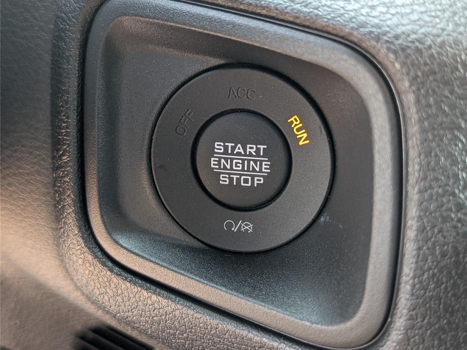 New 2026 Jeep Gladiator Sport AWD/4WD image 20