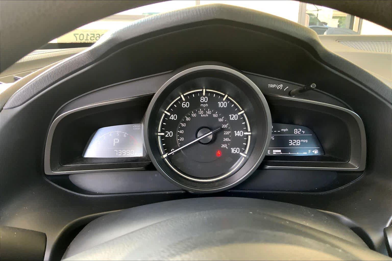 Used 2018 MAZDA MAZDA3 Sport FWD image 25