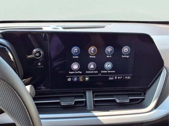 New 2026 Chevrolet Trax LS w/ LS Convenience Package FWD image 5