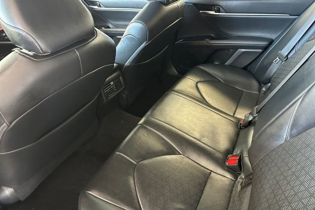 Certified 2019 Toyota Camry XSE FWD image 14